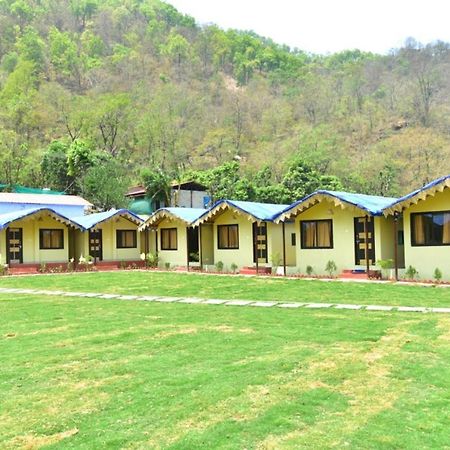 Garud Chatti River Resort Rishīkesh Esterno foto
