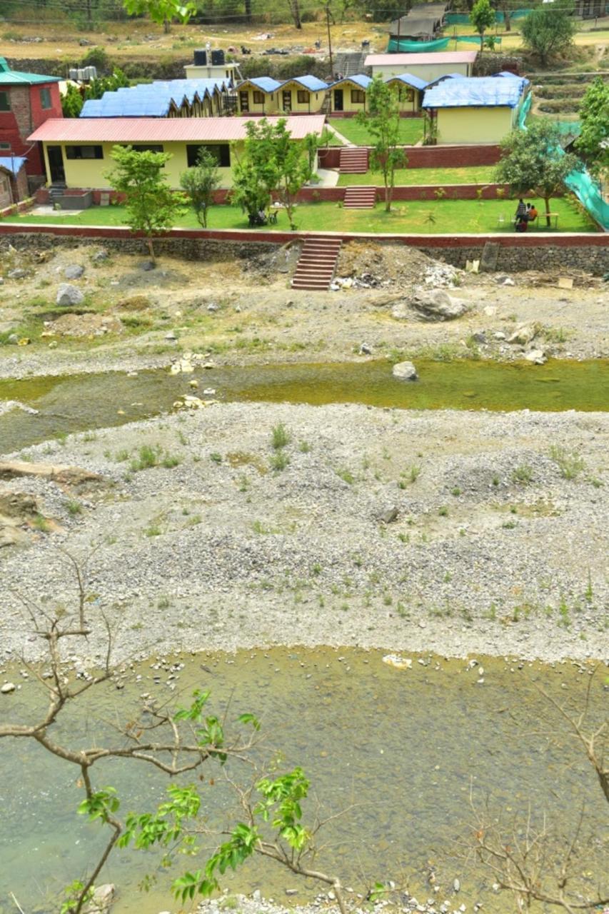 Garud Chatti River Resort Rishīkesh Esterno foto
