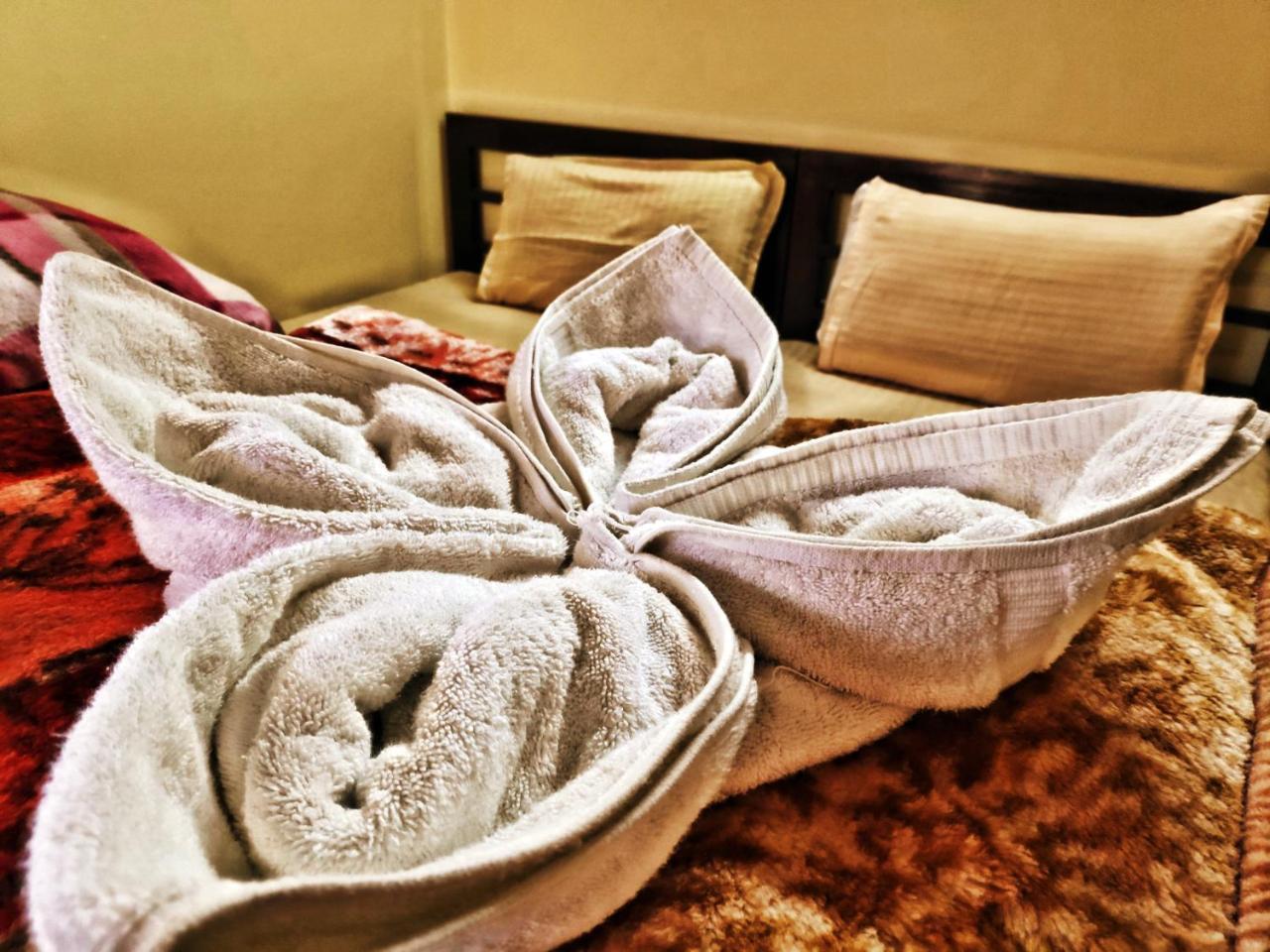 Garud Chatti River Resort Rishīkesh Esterno foto