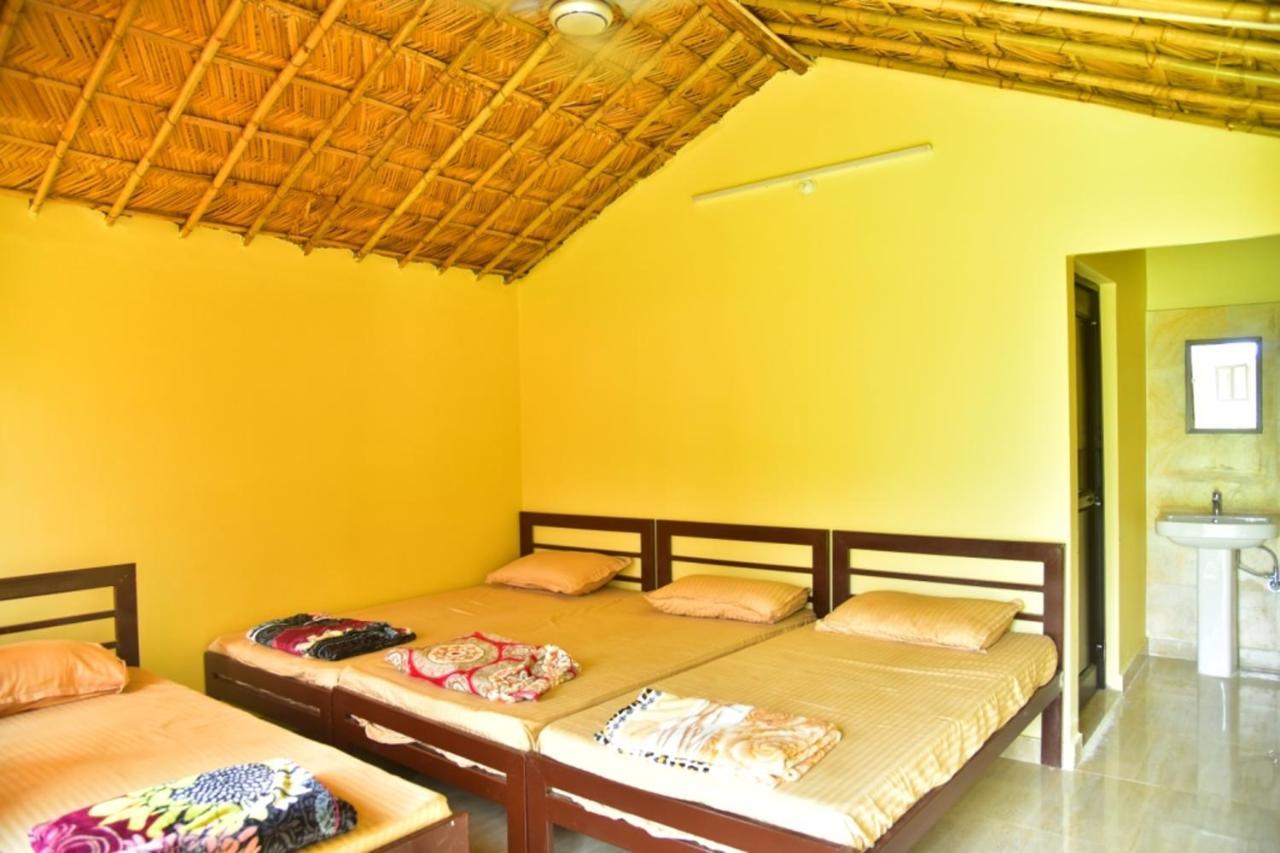 Garud Chatti River Resort Rishīkesh Esterno foto